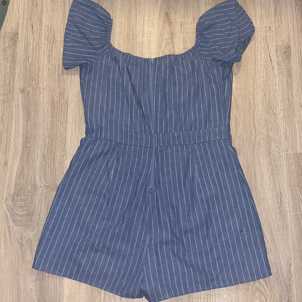 Windsor. Size L. - Picture 2 of 2